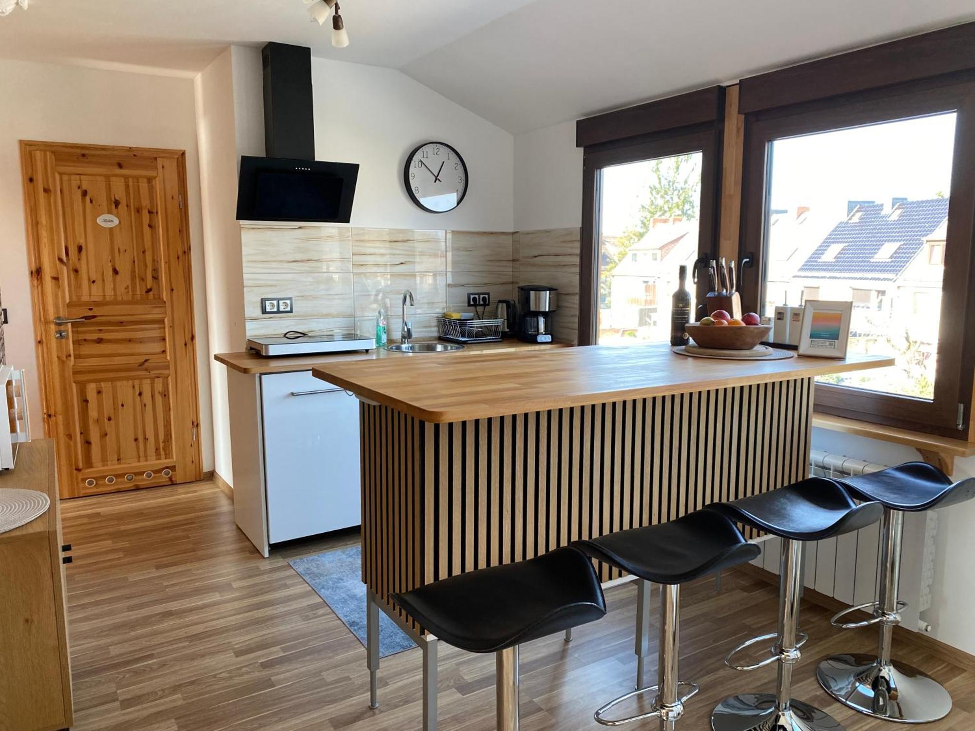 Apartamento Unter Dem Dach Mit Parkplatz Brema Exterior foto