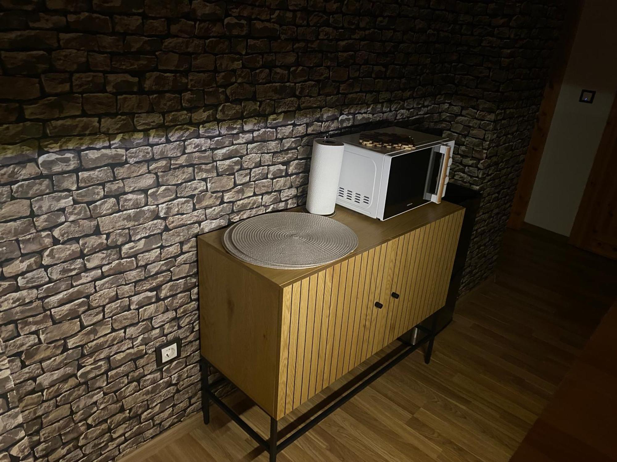 Apartamento Unter Dem Dach Mit Parkplatz Brema Exterior foto